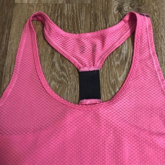 Under Armour Semi-Fitted Heat Gear Tank Run M/L - Picture 2 of 10
